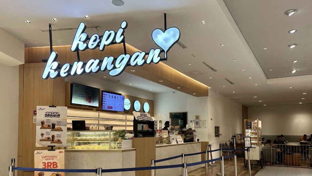 Franchise Kopi Kenangan rincian modal lengkap di luar sewa 2026